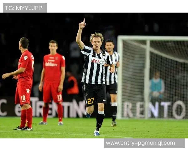 克罗托与博洛尼的激烈对决揭示意甲新赛季的竞争格局